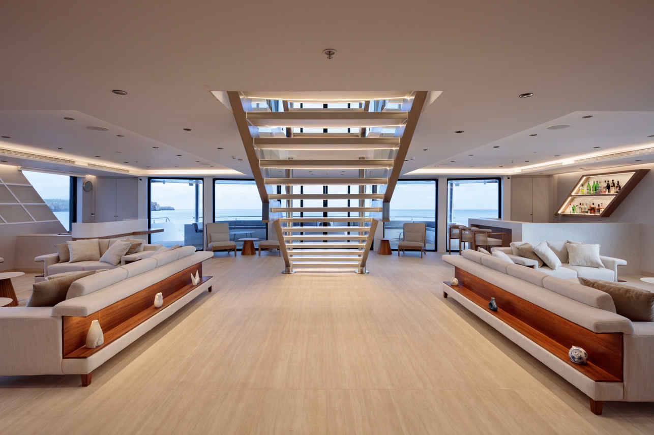 Main Deck Lounge