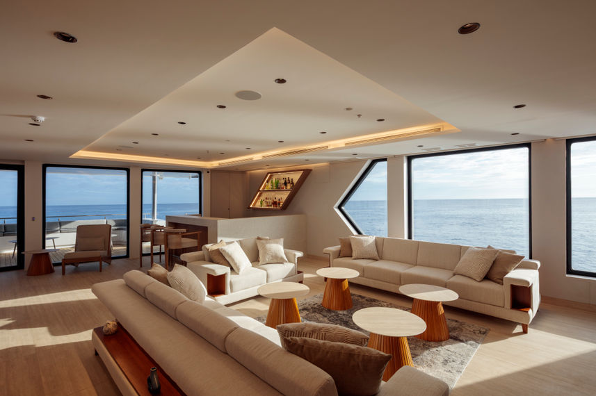 Main Deck Lounge