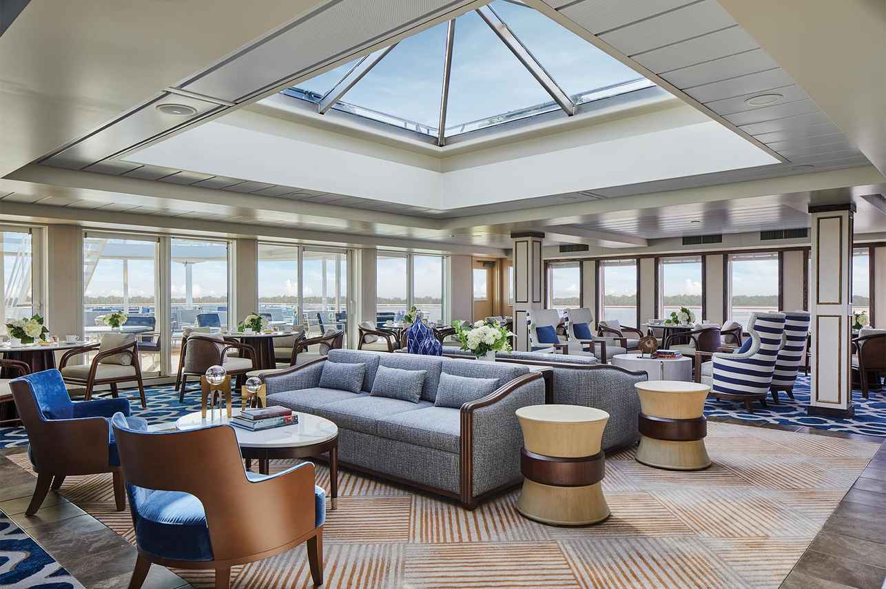 Sky Lounge - American Symphony