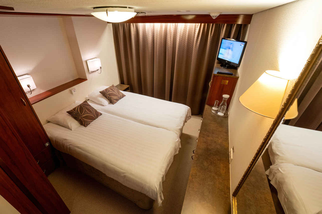 Twin or Double Cabin