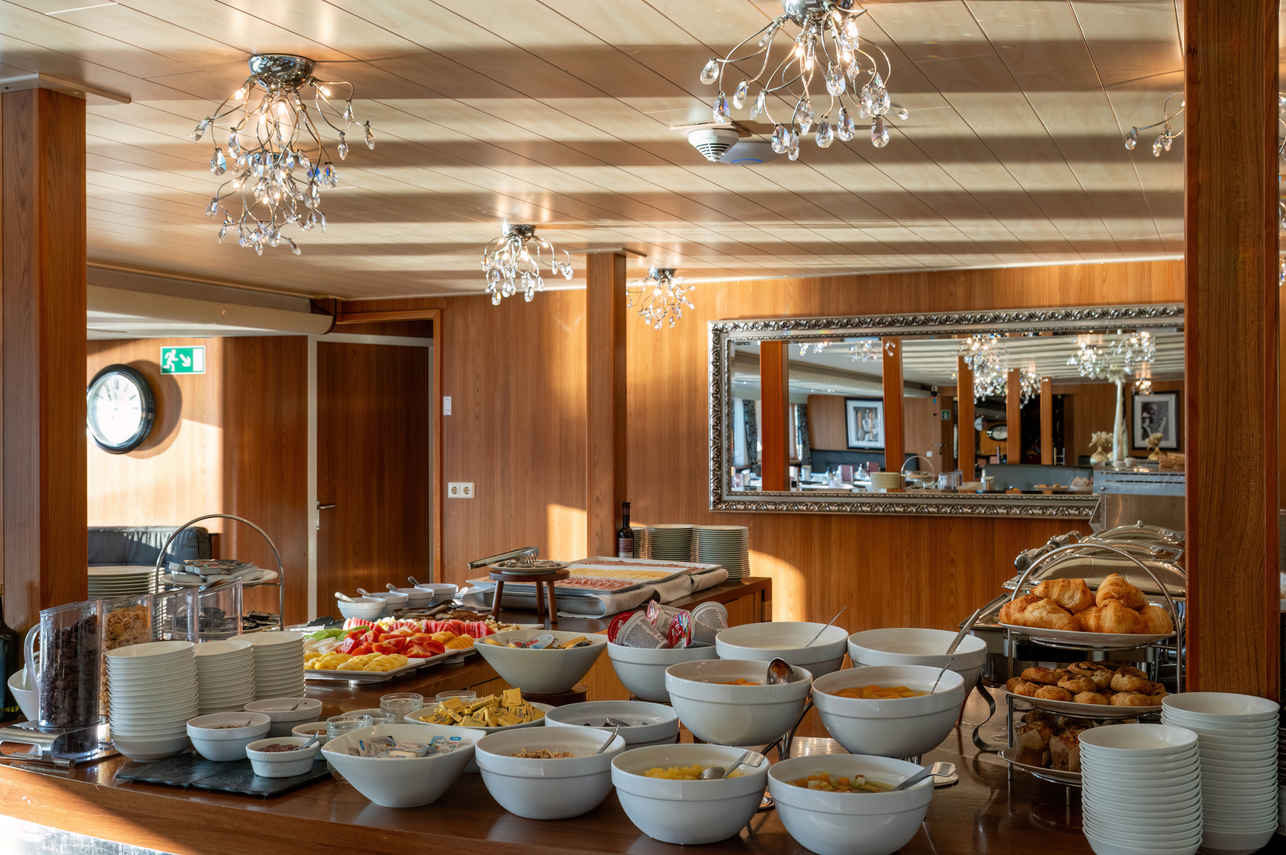 Buffet  - Crucevita