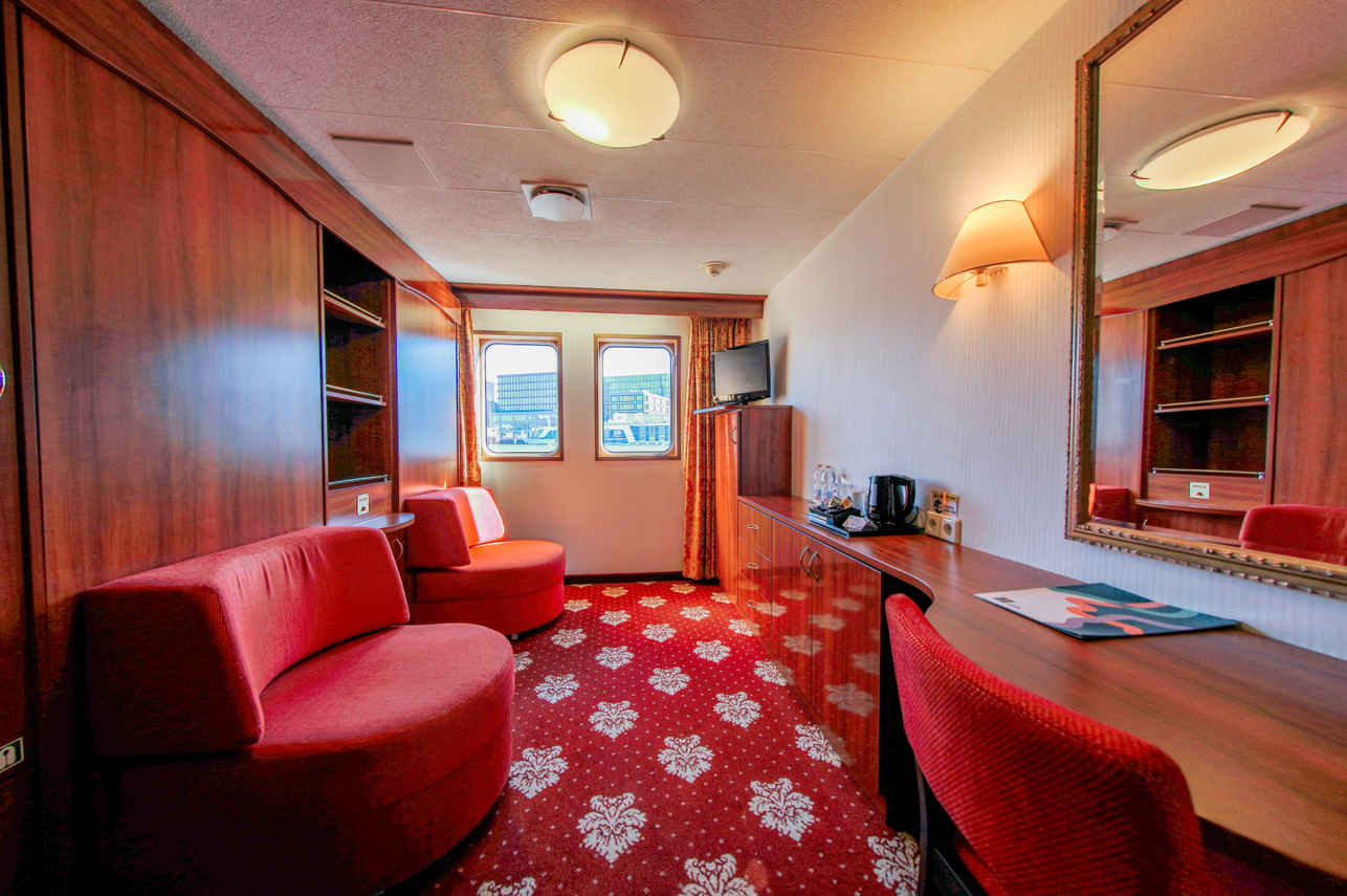 Twin Standard Cabin