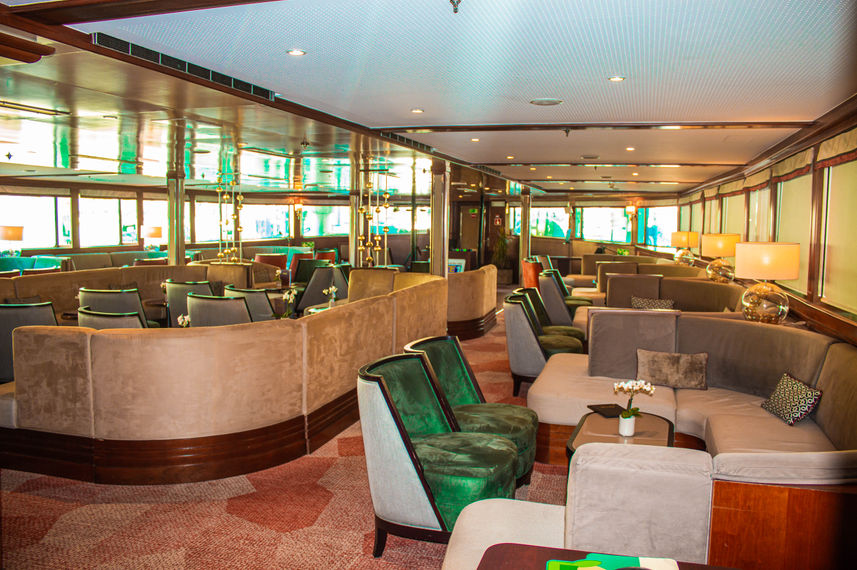 Bar and Lounge Area - Douro Cruiser