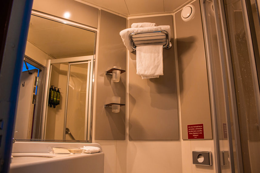 En-Suite bathrooms - Douro Cruiser