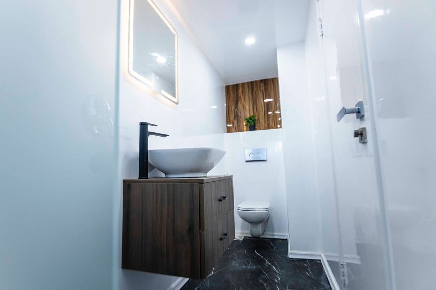 #en-suitebathrooms  - Bismarck
