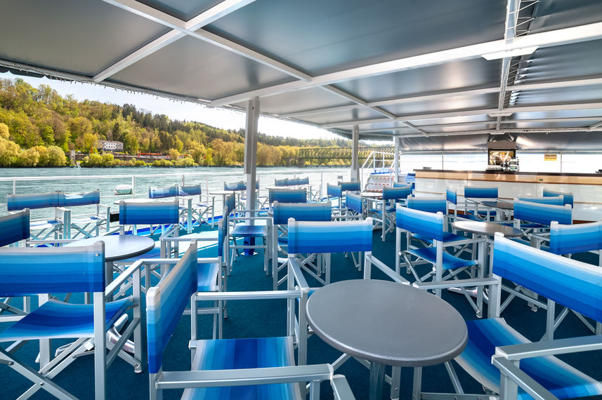 Bar and Lounge Area - Fidelio