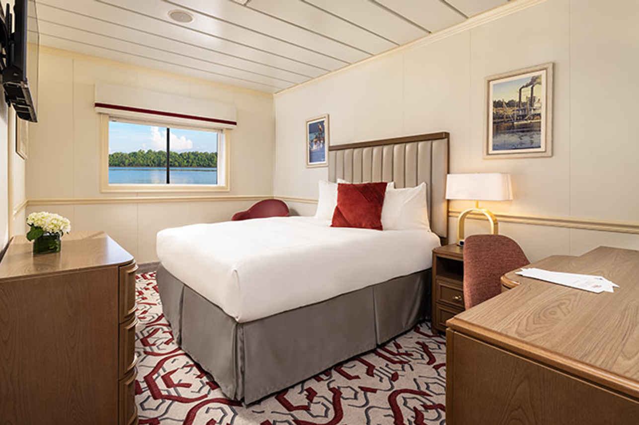 Single Waterview Cabin