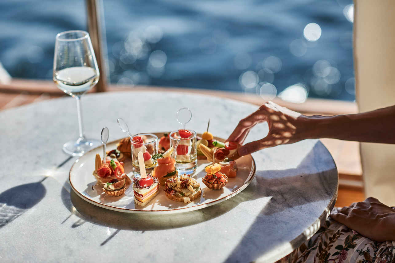 Food on board - Mazaj Seba Dahabiya