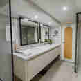 Deluxe Suite En-suite Bathroom