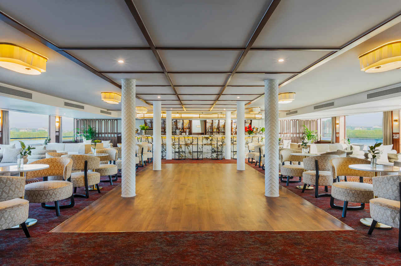 Bar y Salon - Tamr