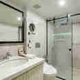 Family Suite En-suite Bathroom