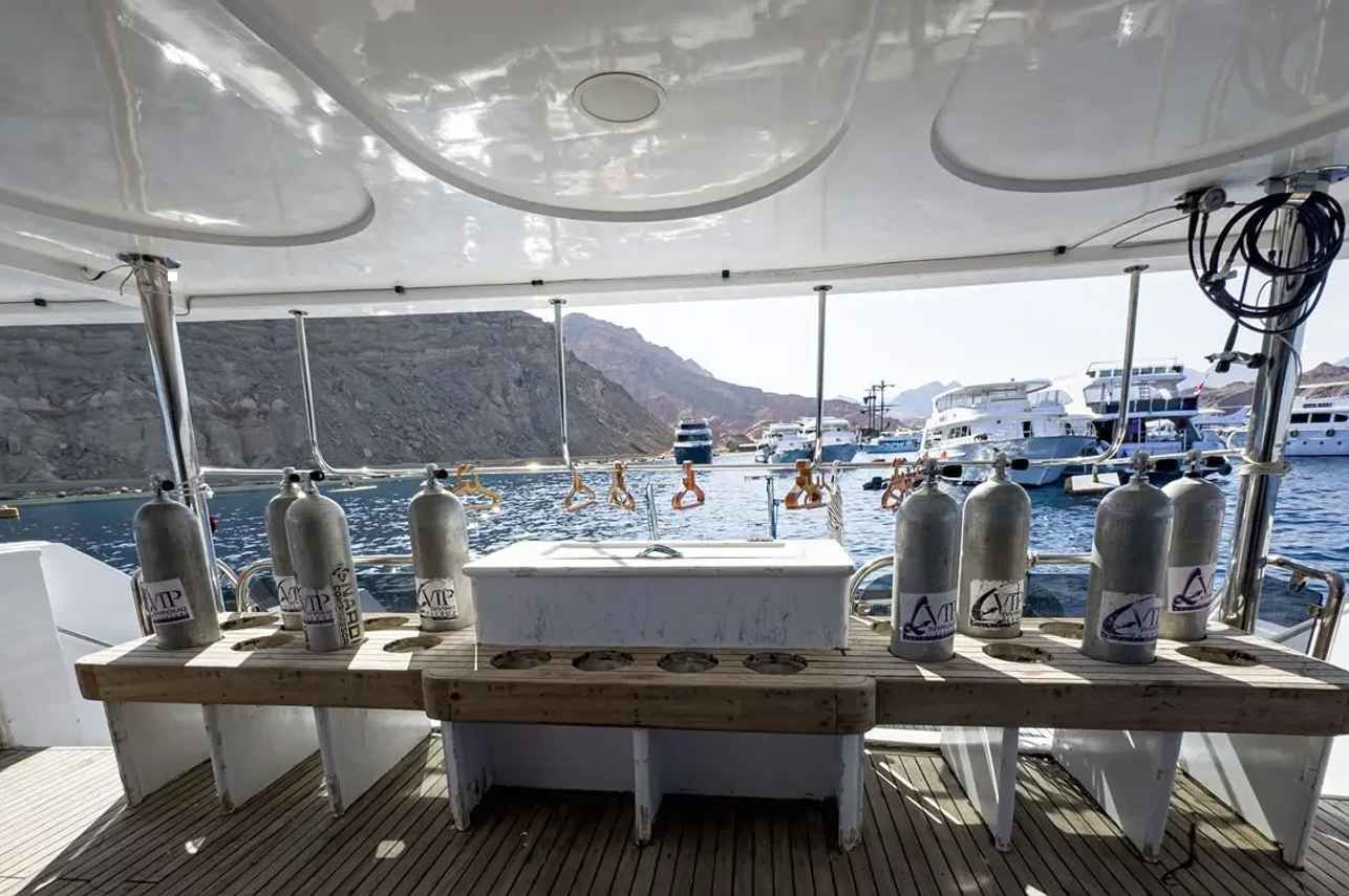 Dive deck - VIP Shrouq