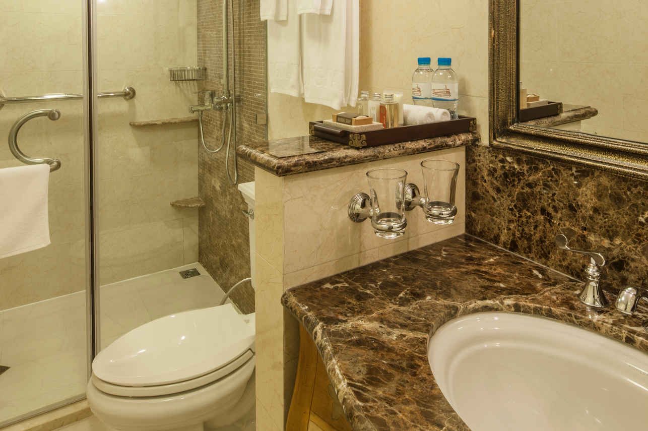 Suite Signature