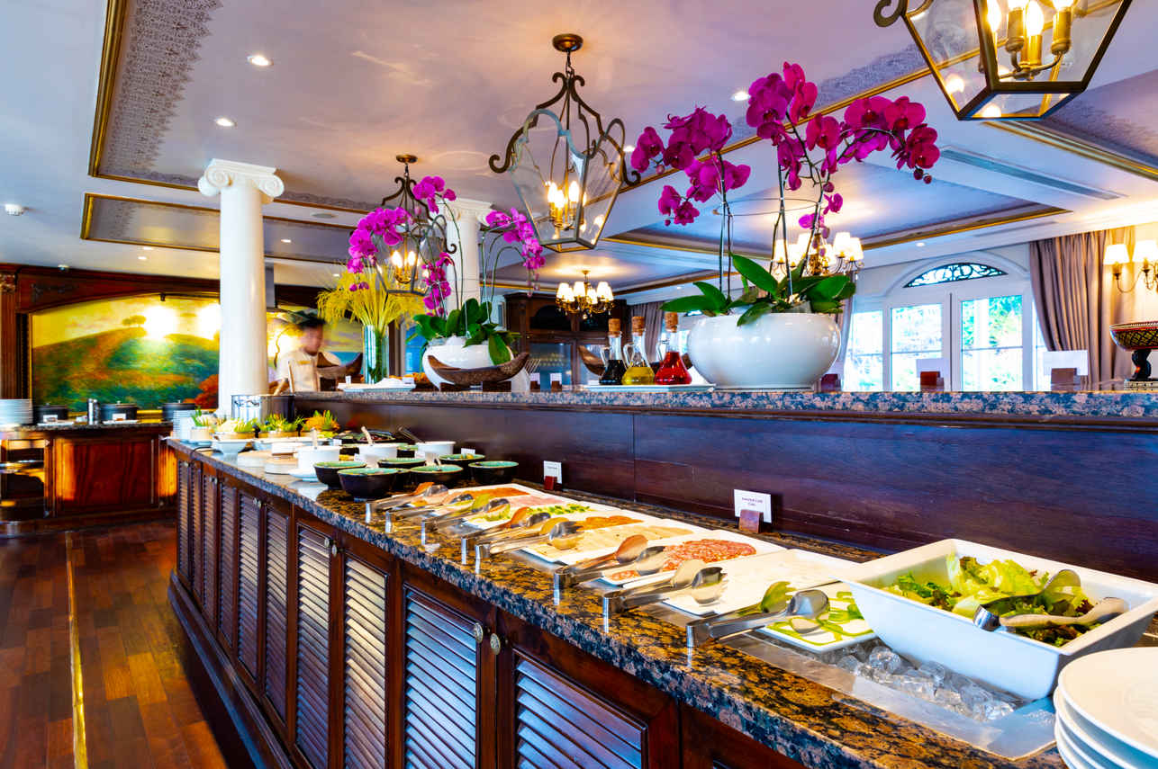 Restaurant and Bar