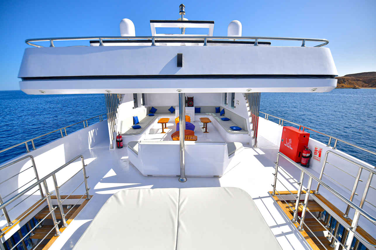 Sun Deck - South Moon 1