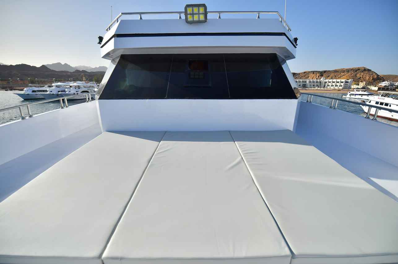 Sun Deck - South Moon 1