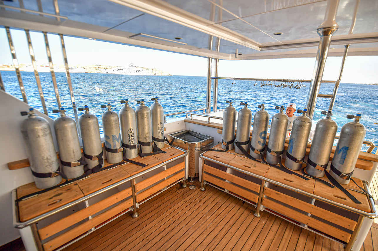 Dive deck - South Moon 1