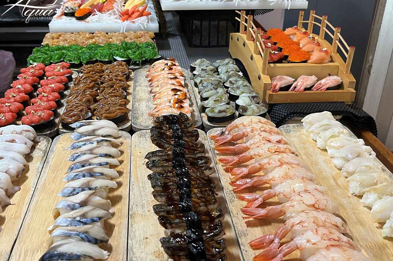 船のお食事 - Aqua Thailand