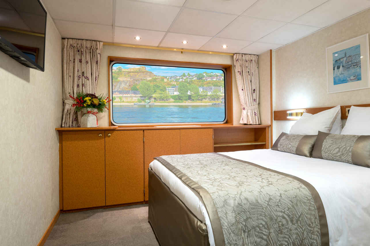 Double Cabin - MS Beethoven