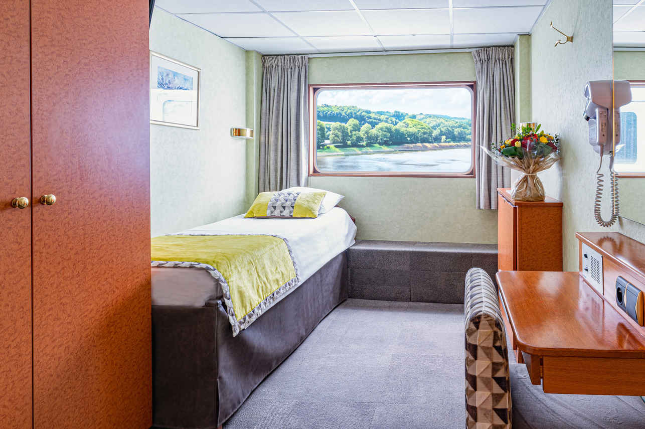 Single Cabin - MS France