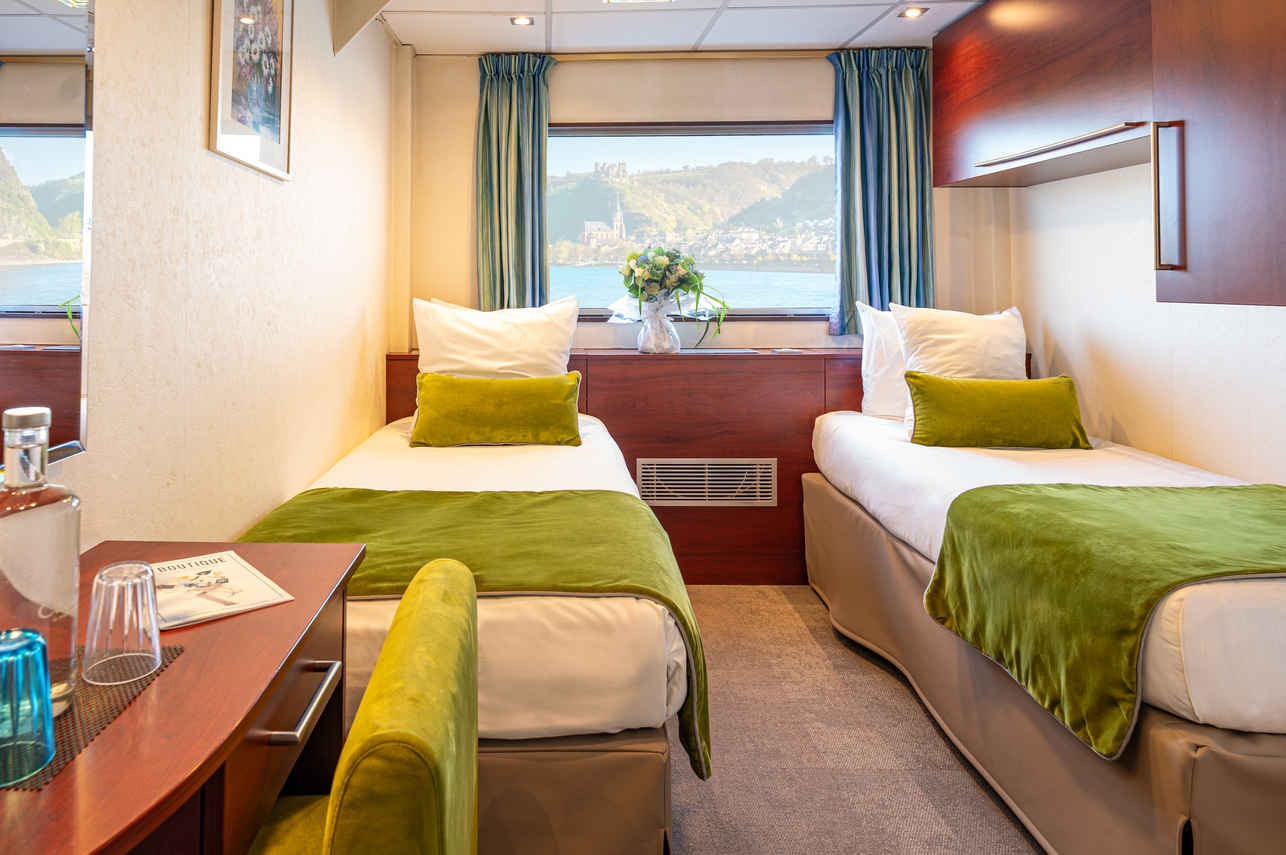 Twin Cabin - MS La Boheme
