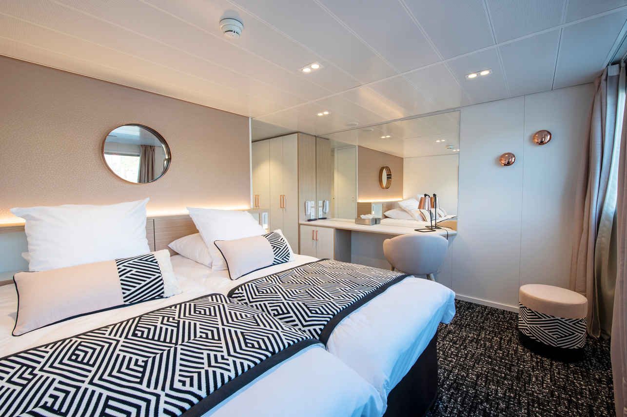 Twin Cabin - MS Renoir