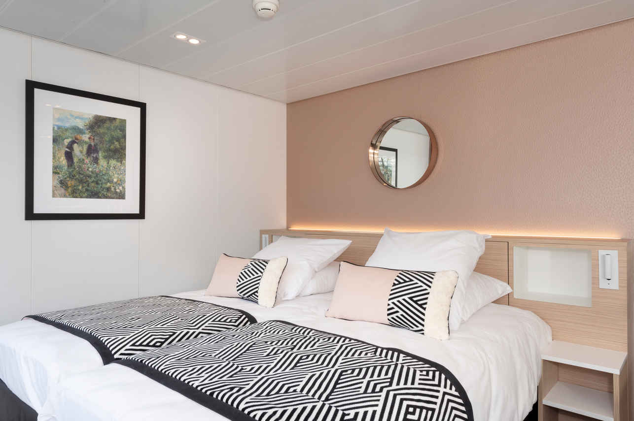 Twin Cabin - MS Renoir