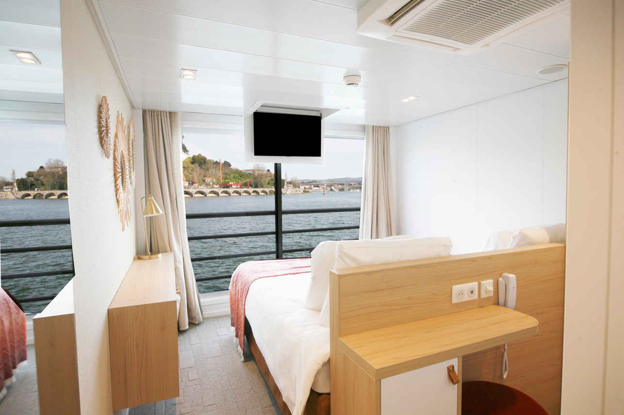 Double or Twin Cabin