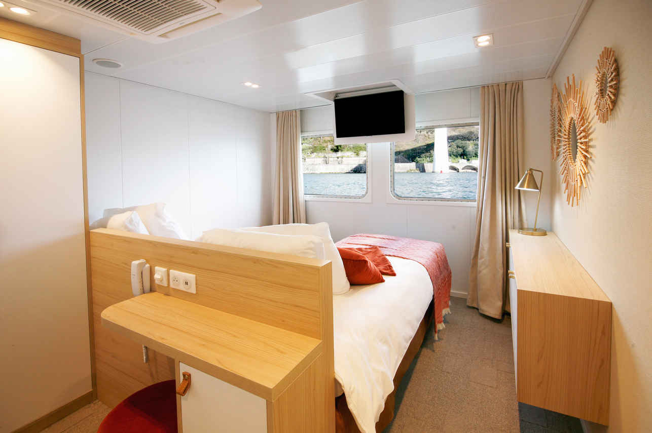 Double or Twin Cabin