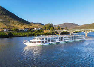 MS Miguel Torga