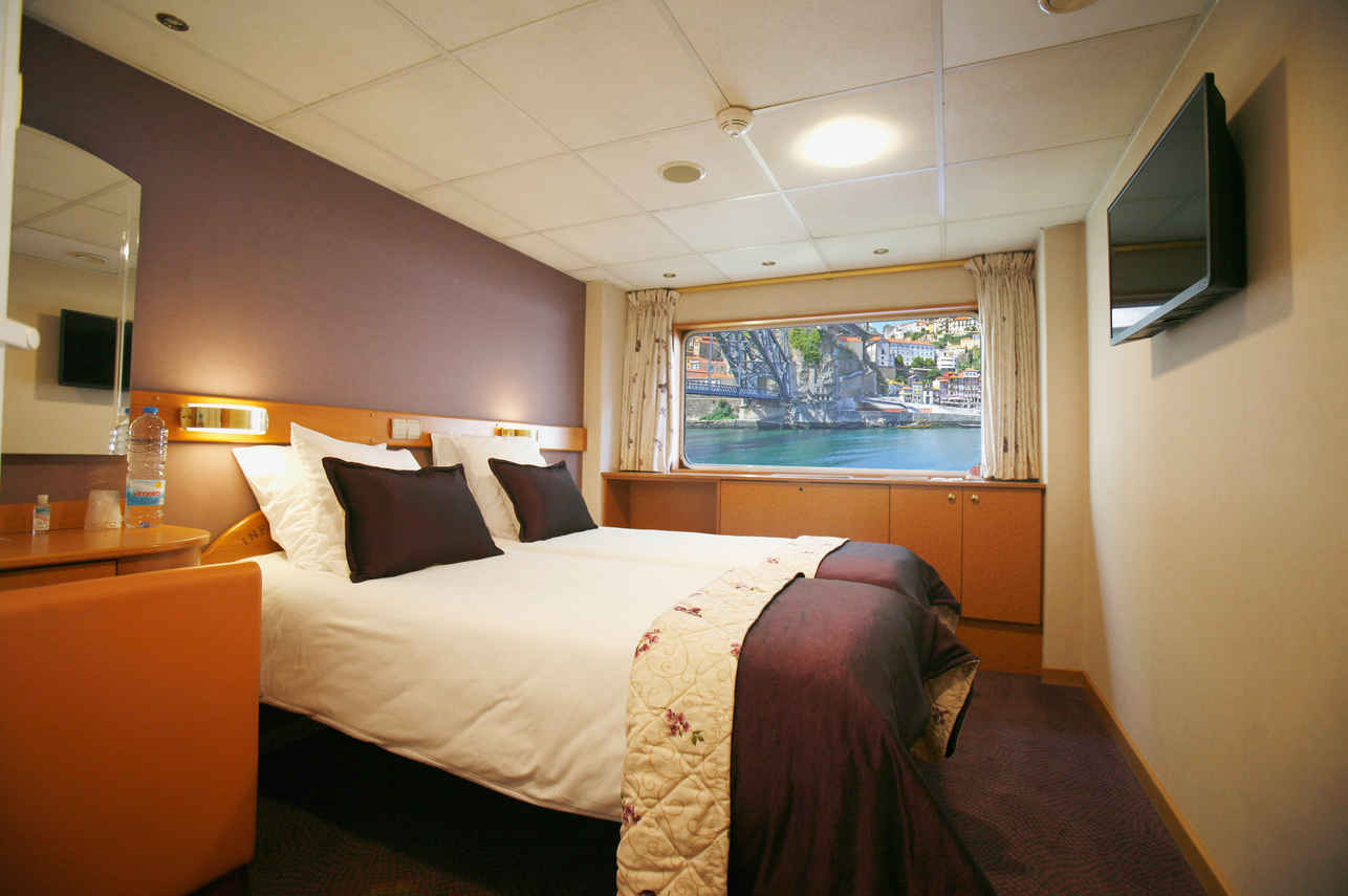Main Deck Cabin - MS Infante Don Henrique