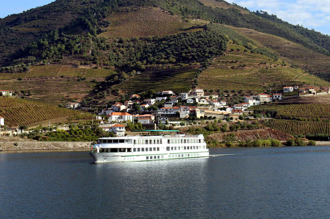 MS Infante Don Henrique