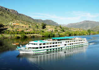 MS Fernao de Magalhaes