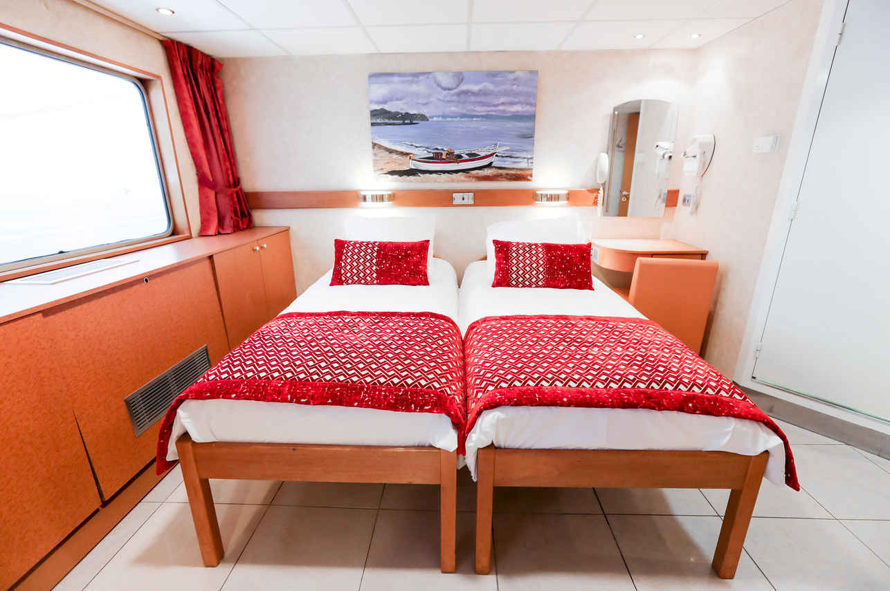 Main Deck Suite Cat B
