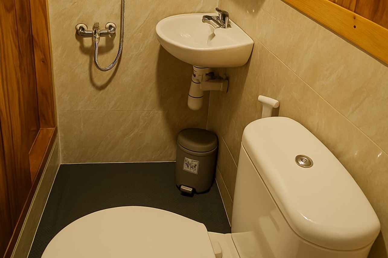 En-Suite bathrooms - Blue Lotus