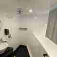 Lower Deck Suite - En-Suite bathroom