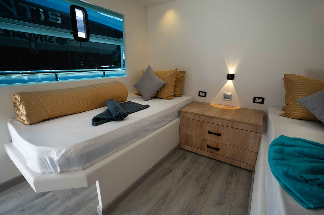 Double/Twin Cabins - Upper Deck