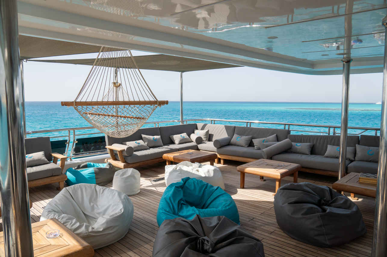 Outdoor Lounge - Sindalahs