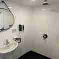 Upper Deck Suite - En-Suite bathroom