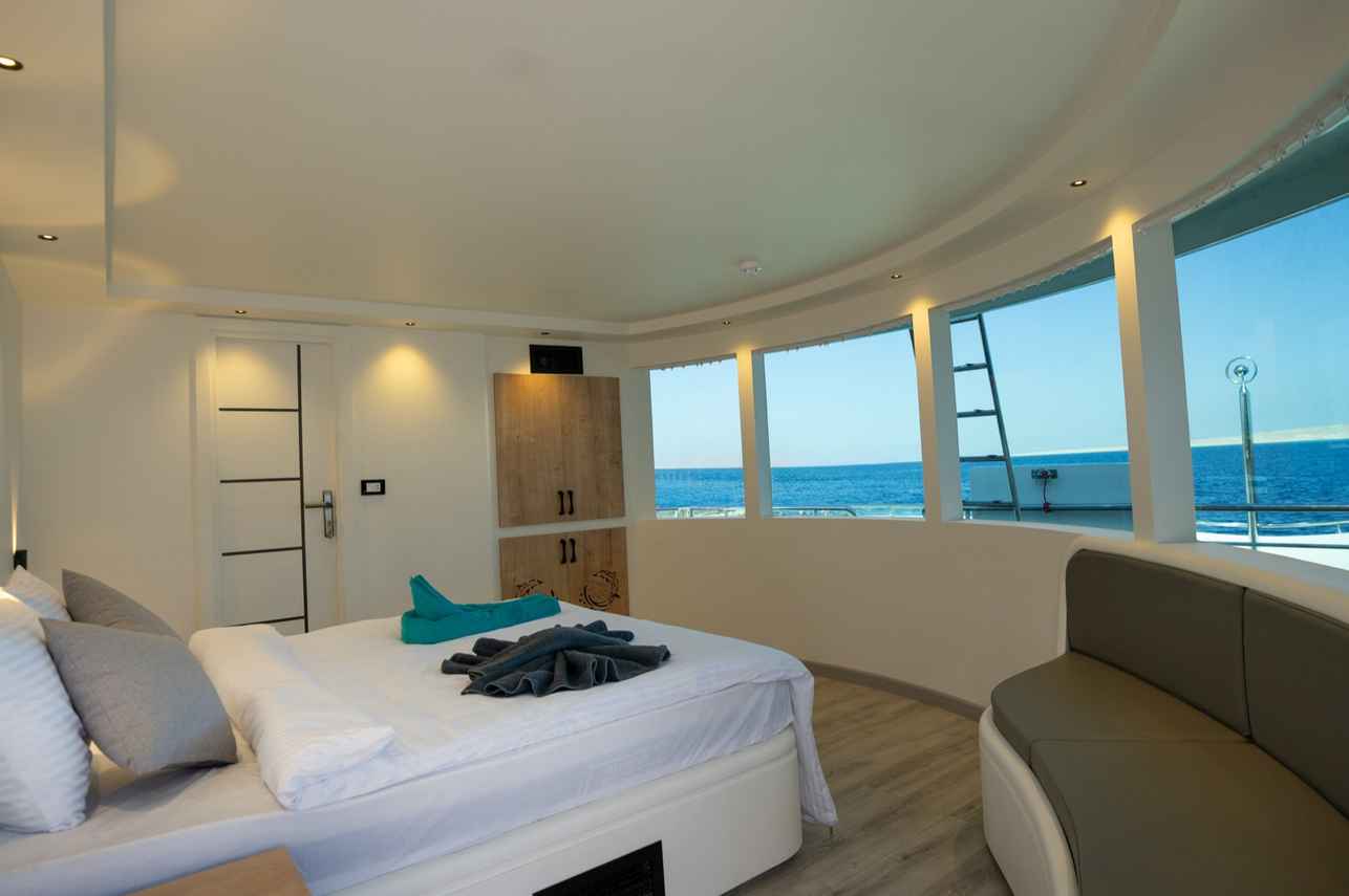 Upper Deck Suite