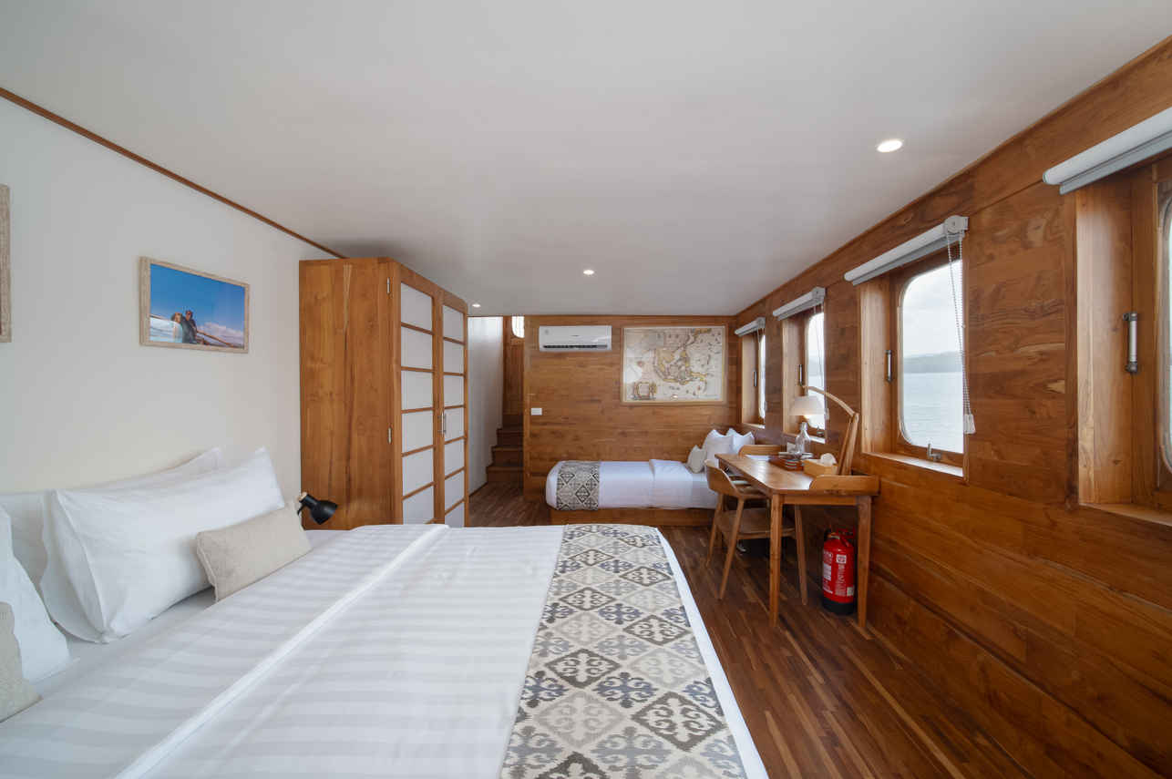 Grand Deluxe Cabin