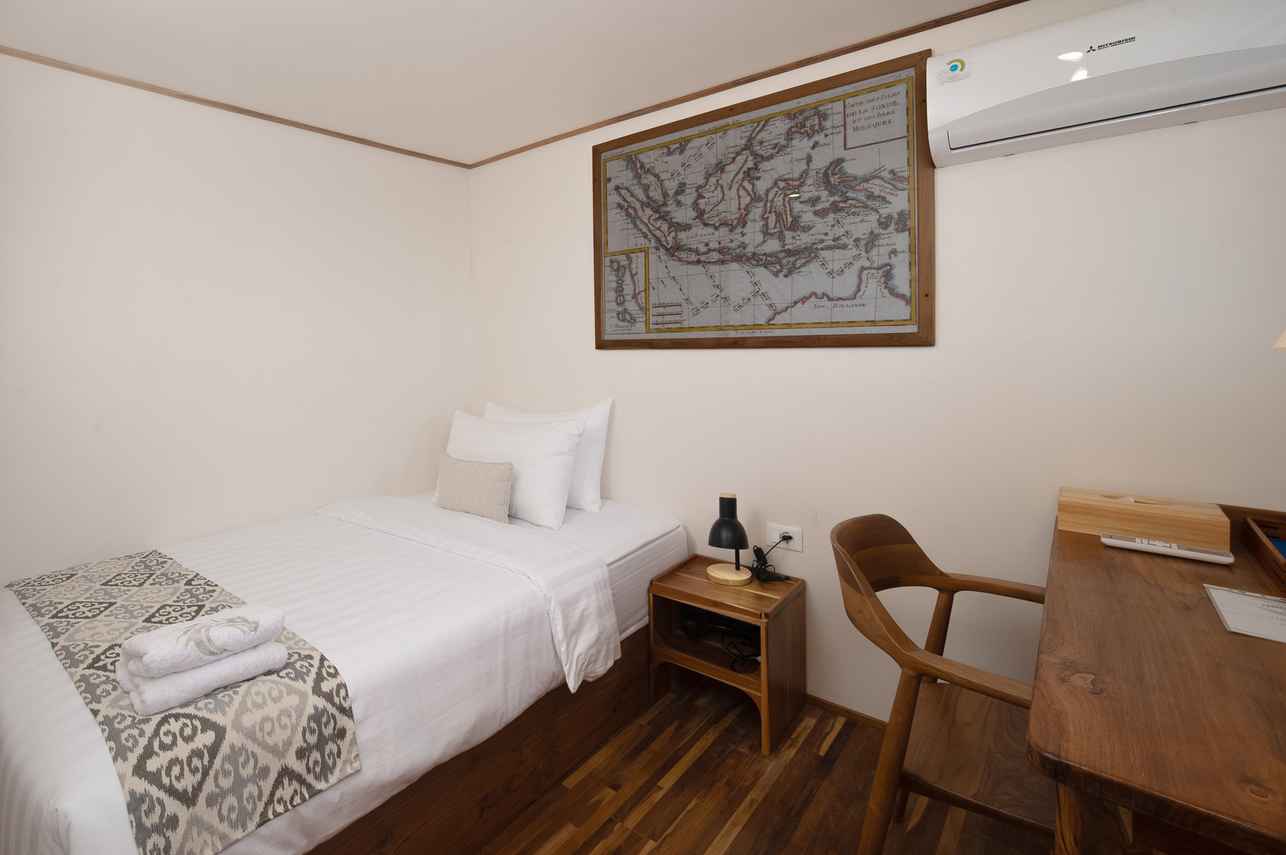 Single Cabin Upper Deck