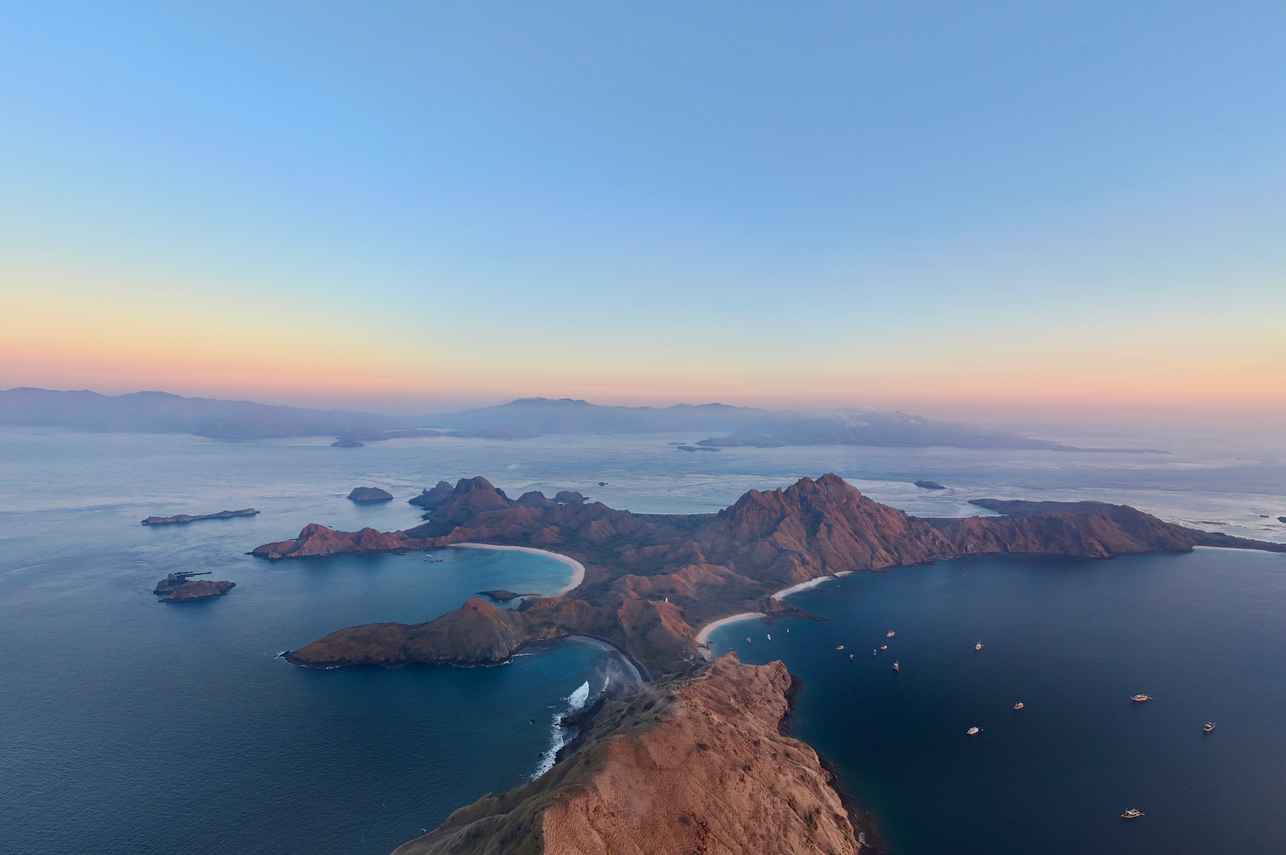 Island Exploration - Naga Biru