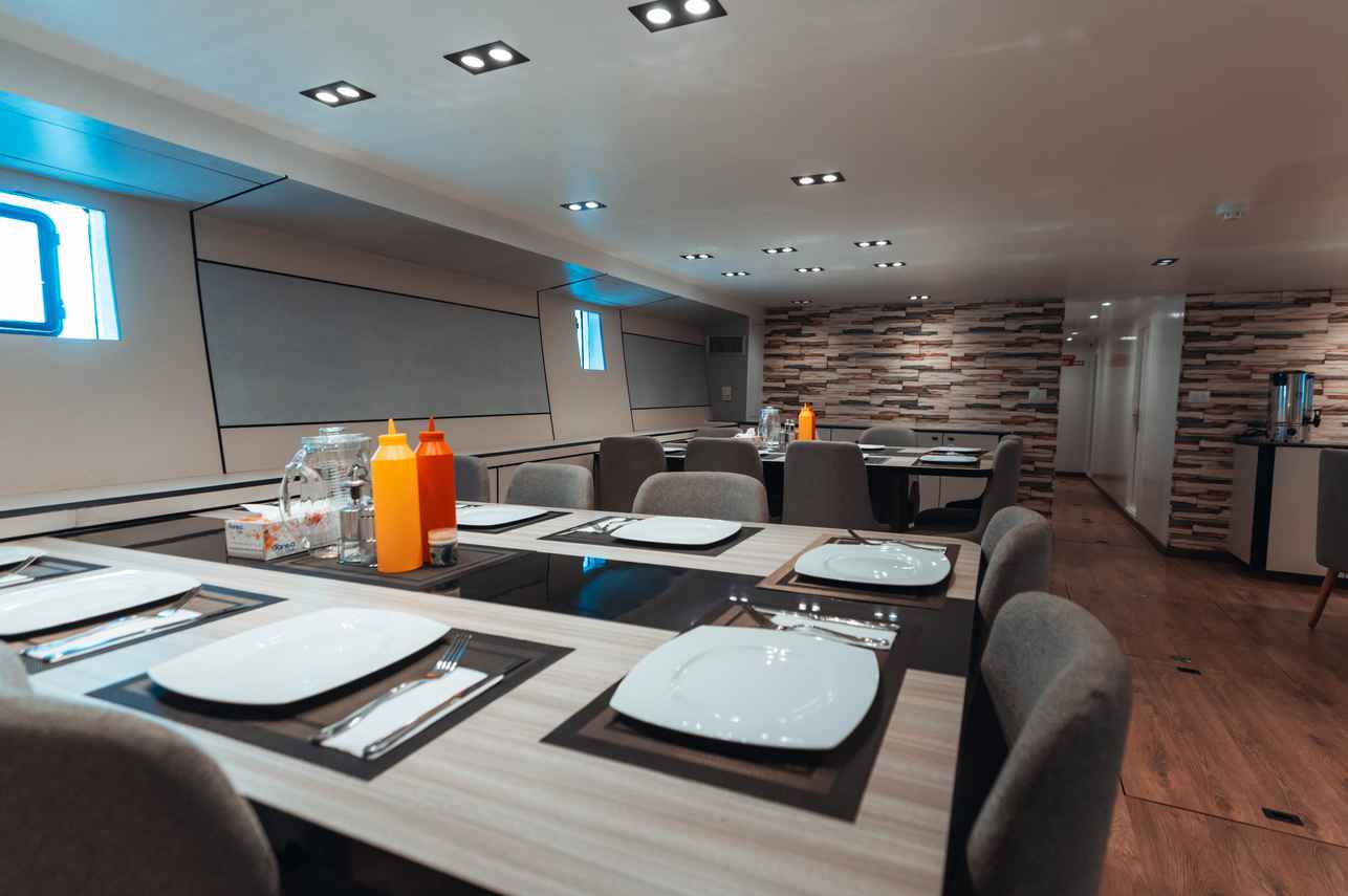 Comedor  - Topaz