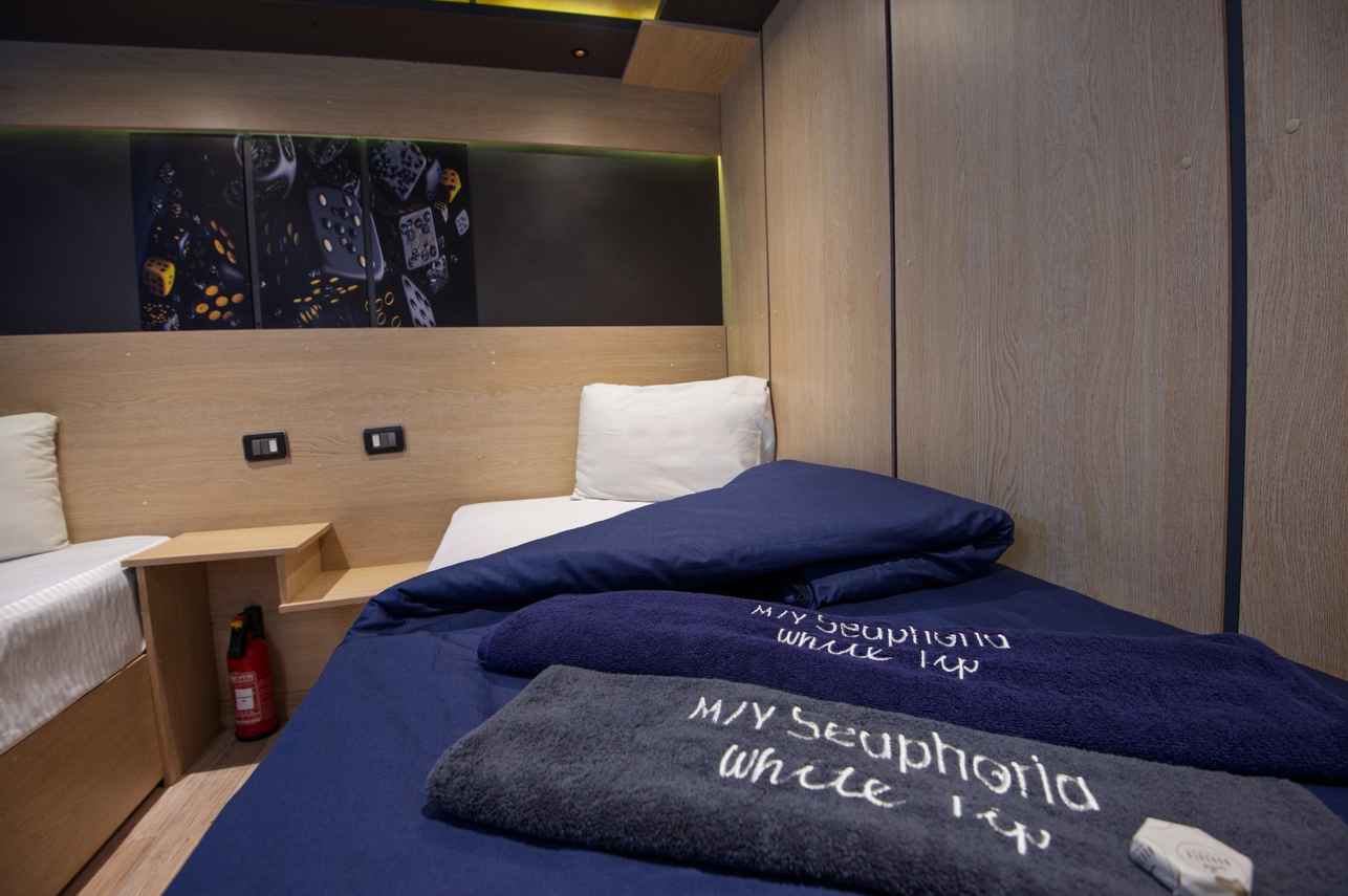 Twin Cabin - Lower Deck