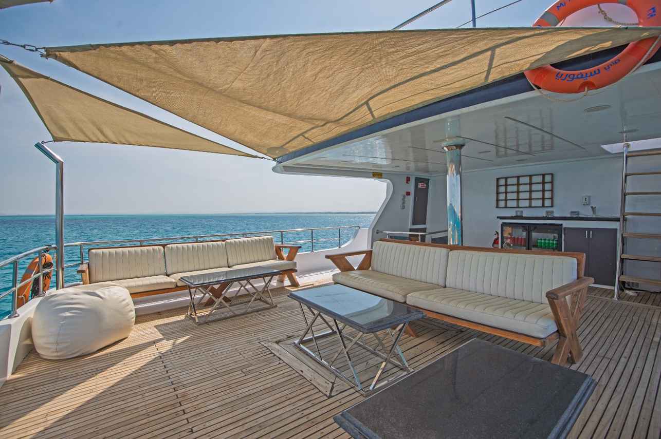 Outdoor Dining - Seaphoria