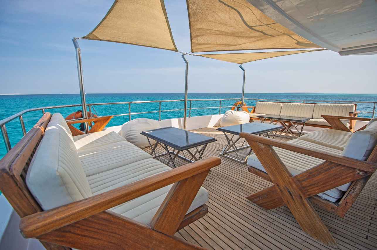 Outdoor Dining - Seaphoria