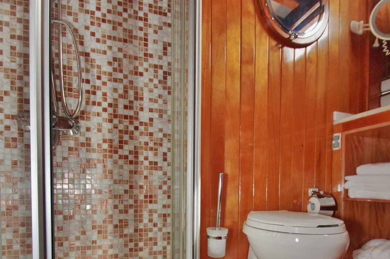 Superior Double Bathroom