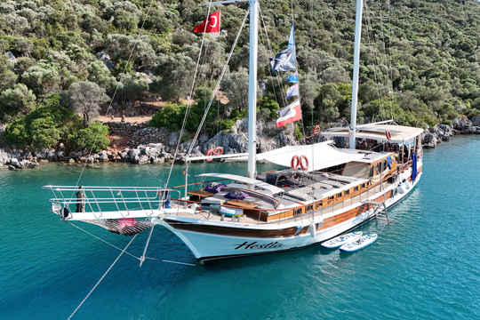 Farout Classic Gulets