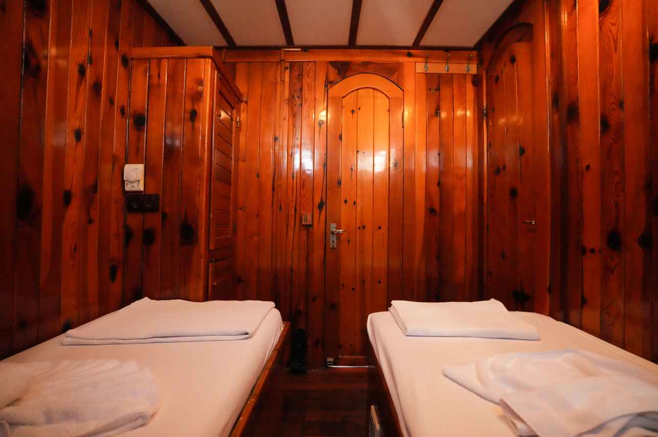 Twin Cabin - Farout Classic Gulets